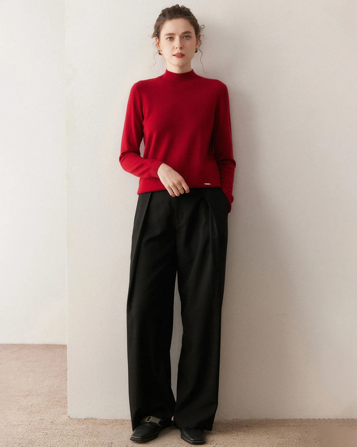 Lightweight Women’s Cashmere Pullover Sweater