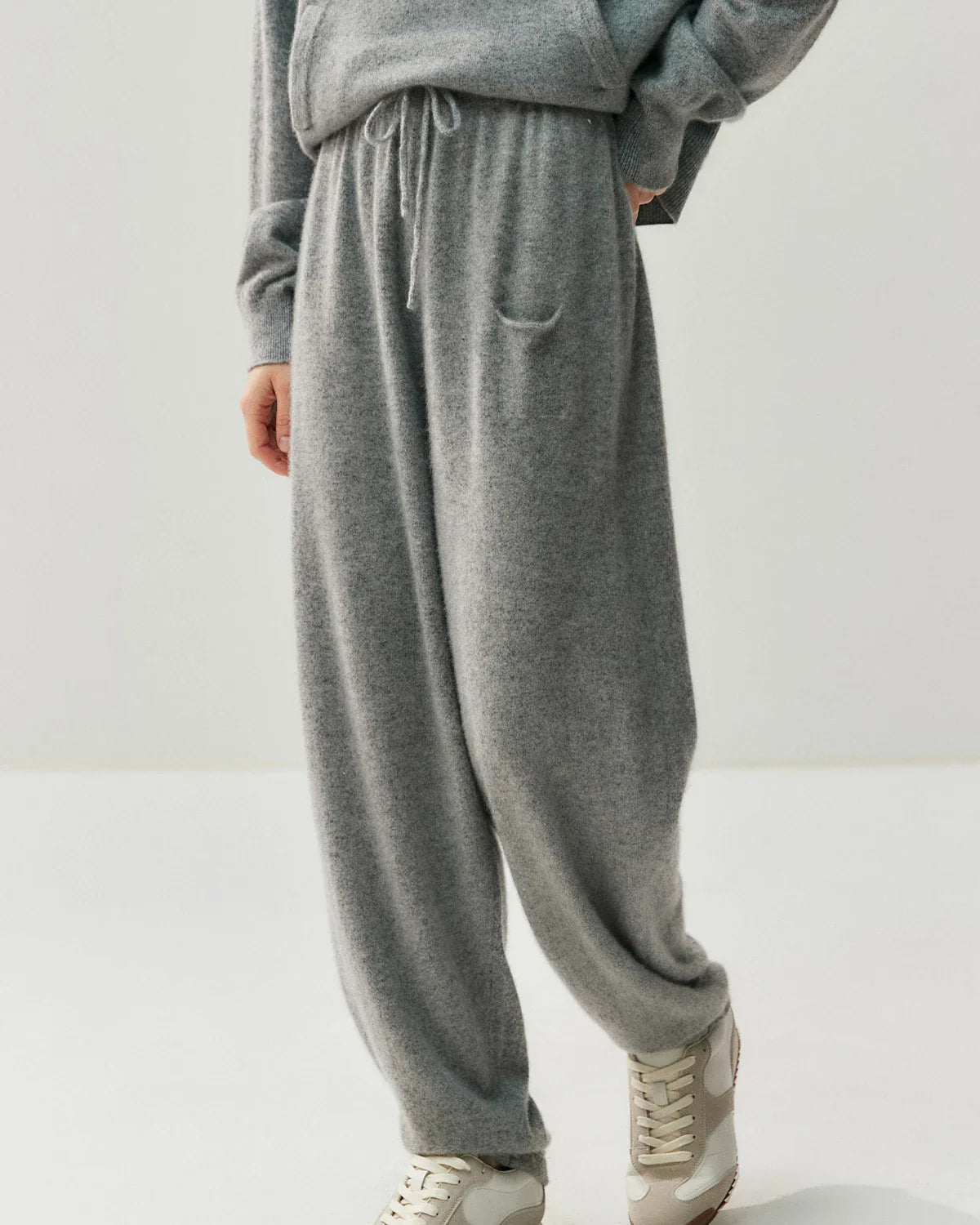 Women’s Relaxed Fit Cashmere Wool Pants