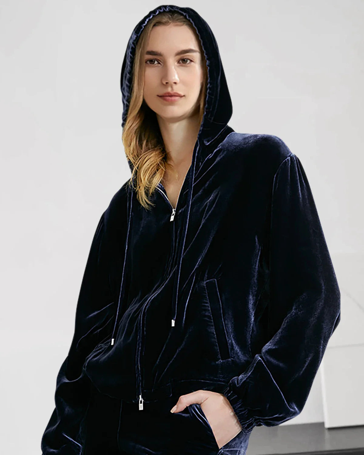 Silk Velvet Zip-up Hooded Pajamas