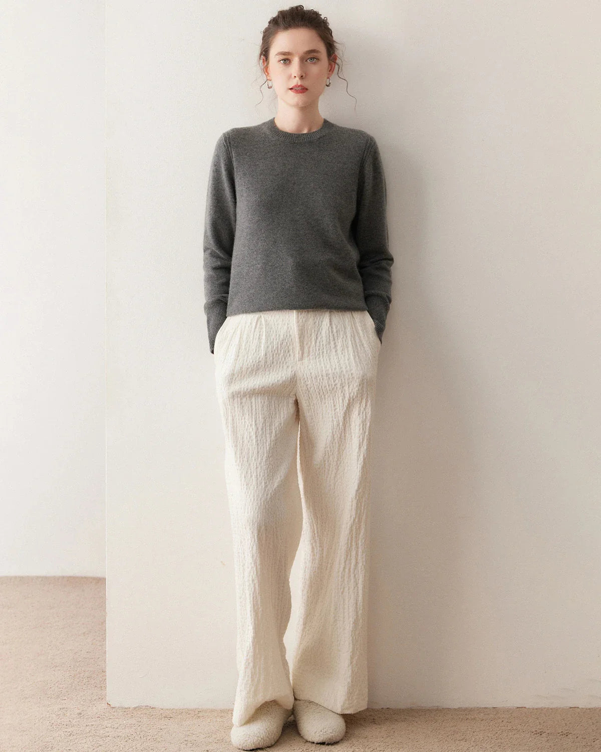 Women’s Basic Crew Neck Cashmere Sweater