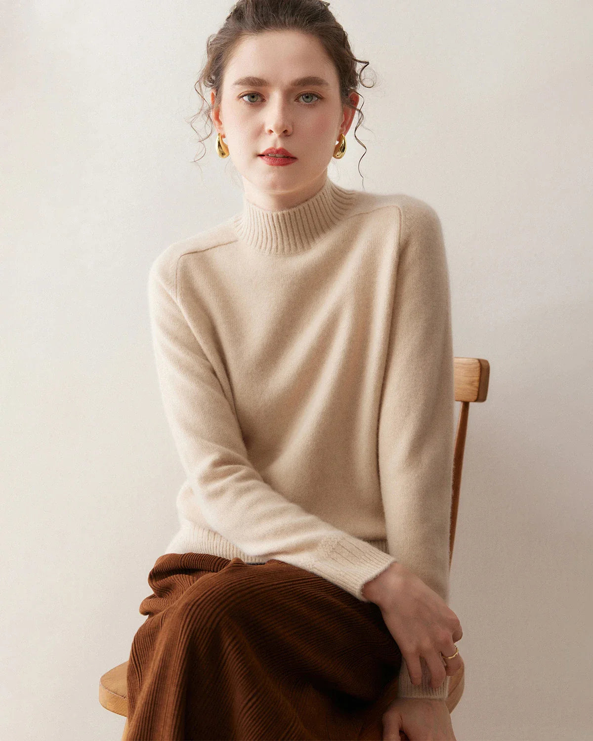 Women’s Cable Trim Raglan Cashmere Sweater