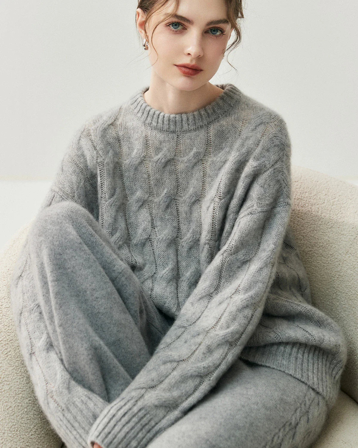 Women's Cable Knit Silk Cashmere Oversize Pullover