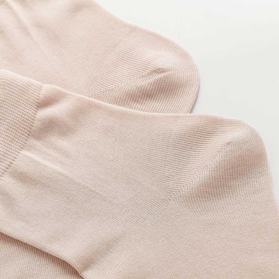 Skin-friendly Women's Silk Socks