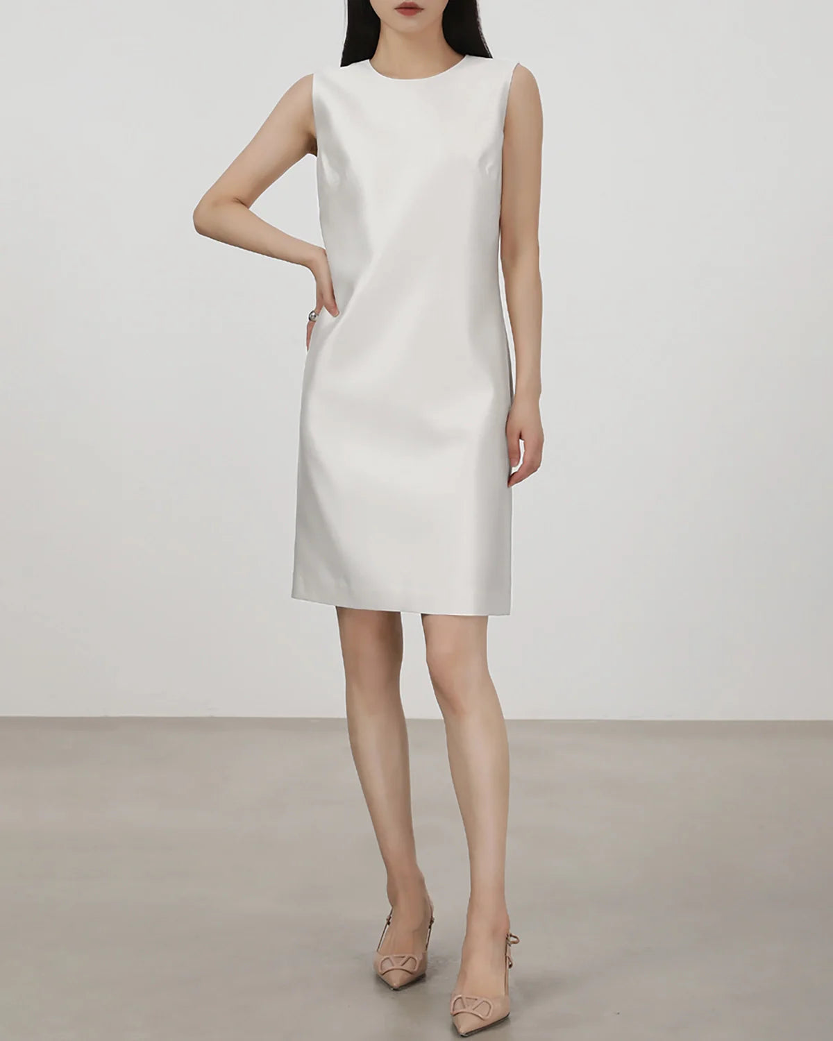 40 Momme Sleeveless Silk Straight Dress