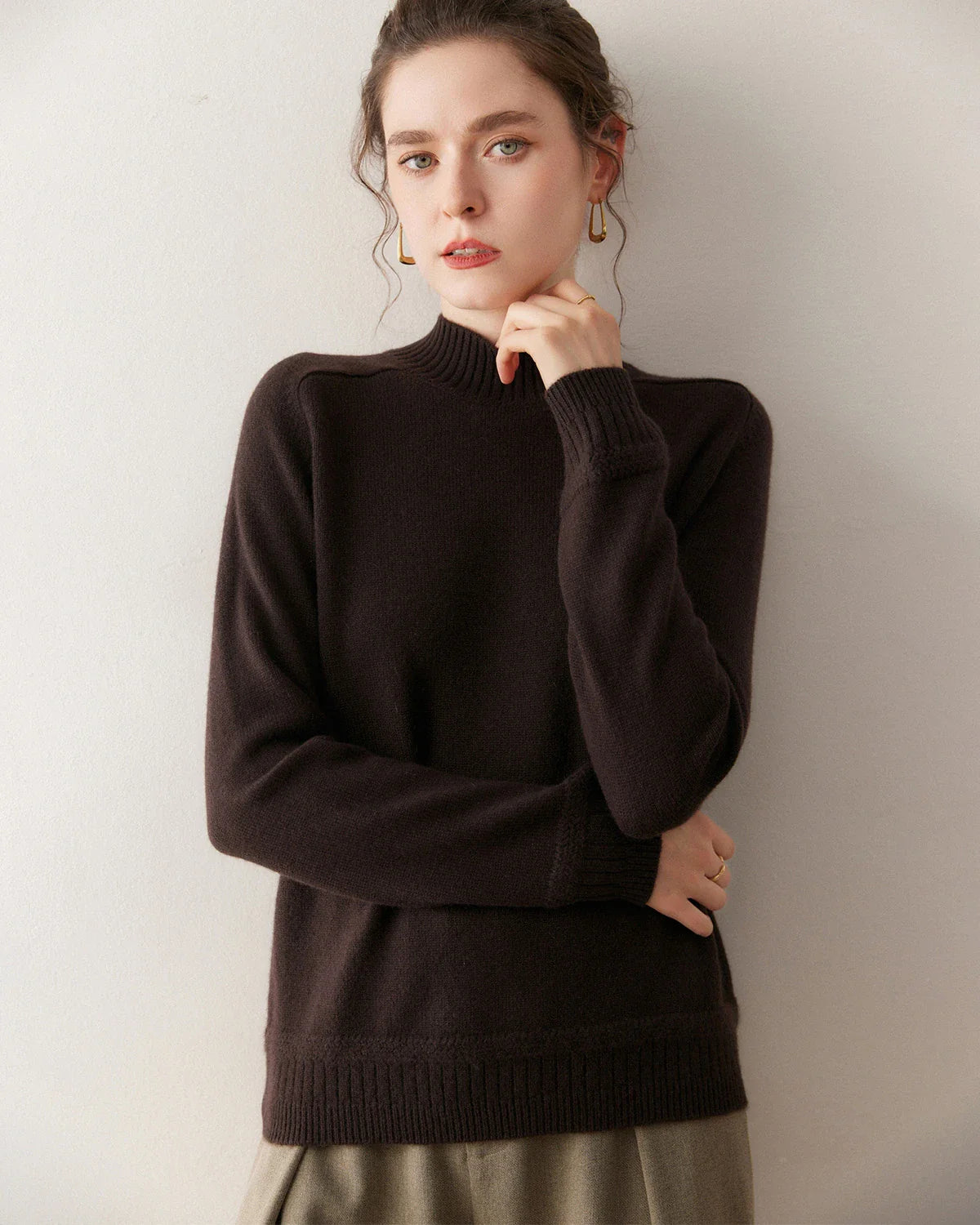 Women’s Cable Trim Raglan Cashmere Sweater