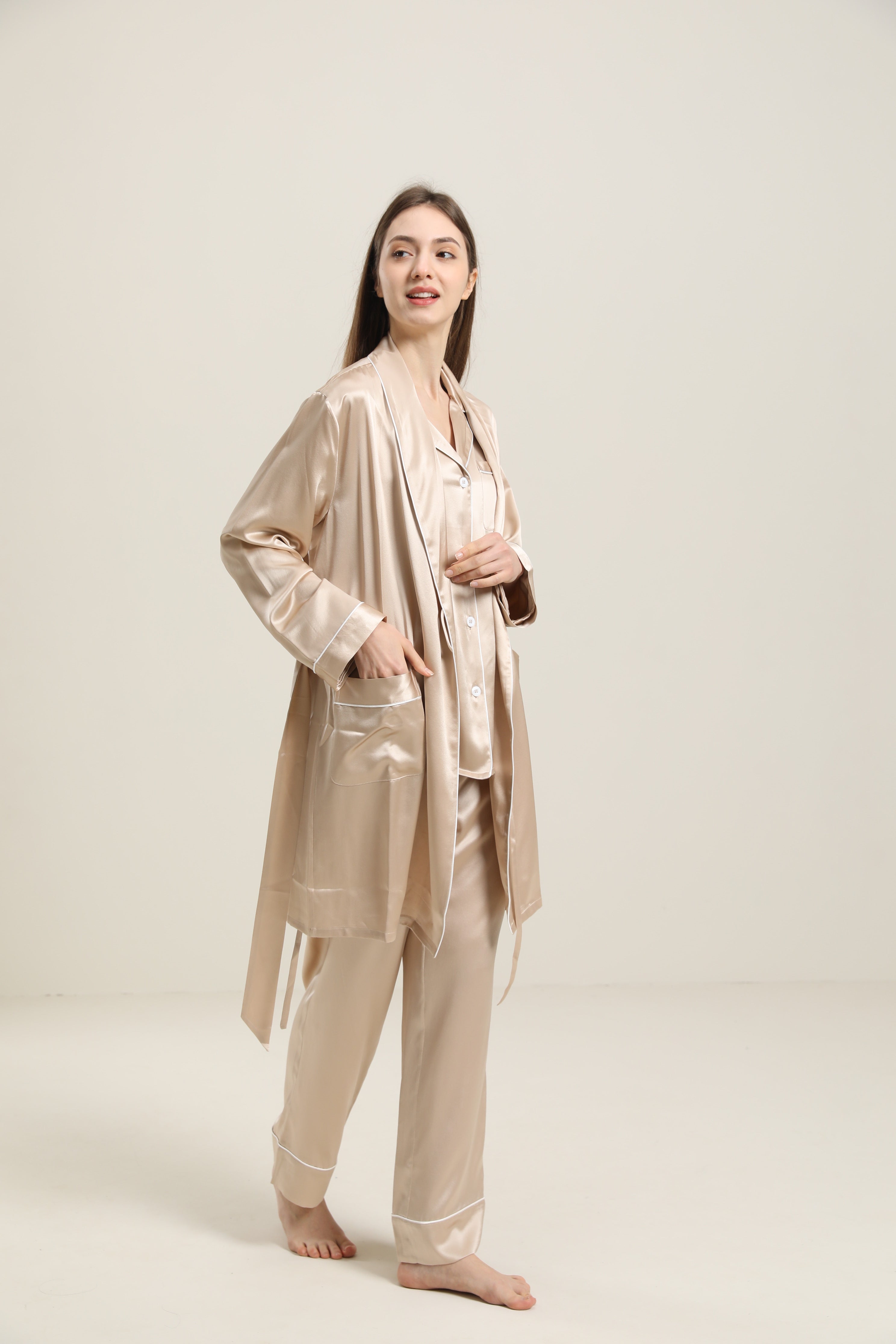 22 Momme Classic Mid Length Silk Robe For Women