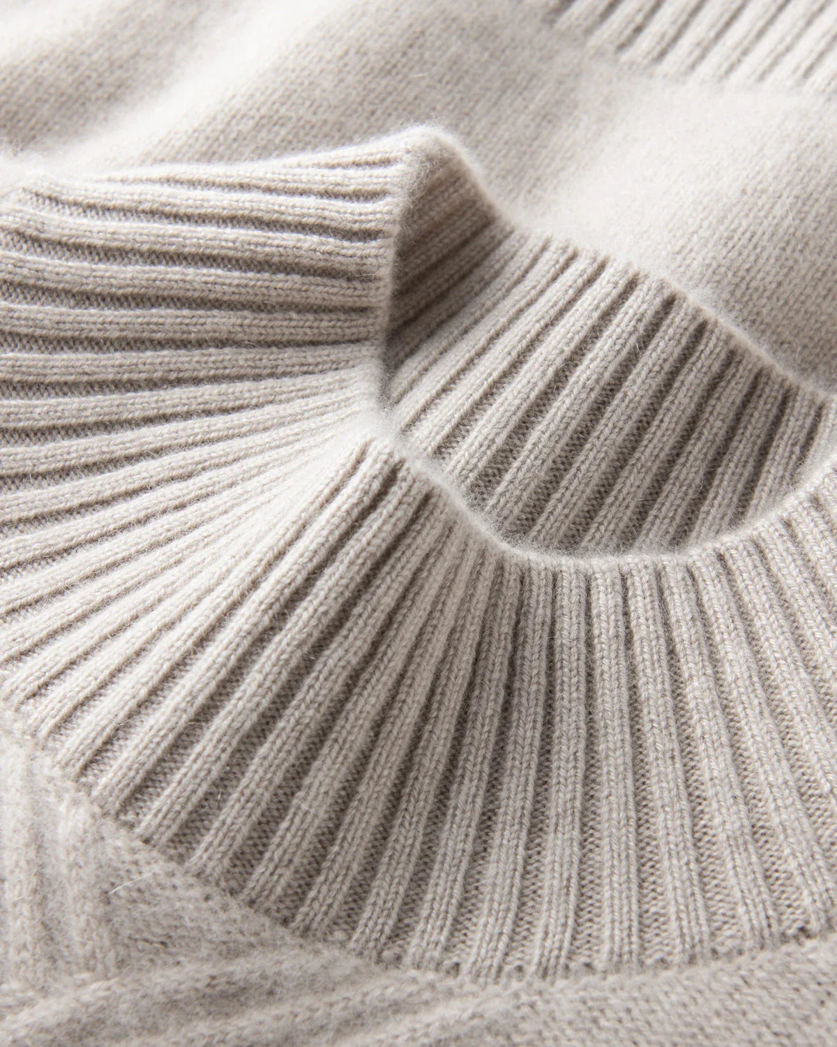 Mock Neck Diamond Knit Cashmere Sweater