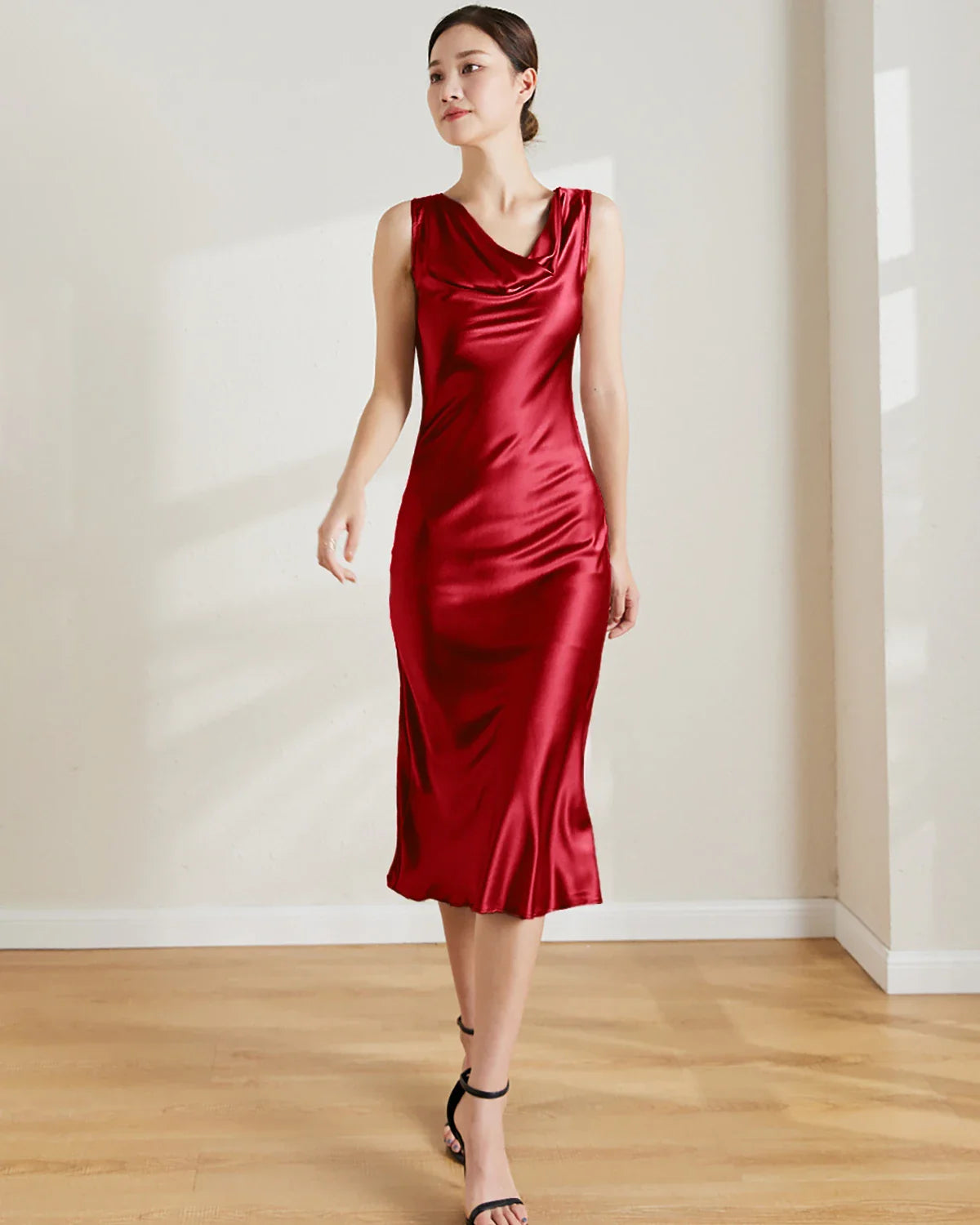 Elegant Sleeveless Silk Midi Dress