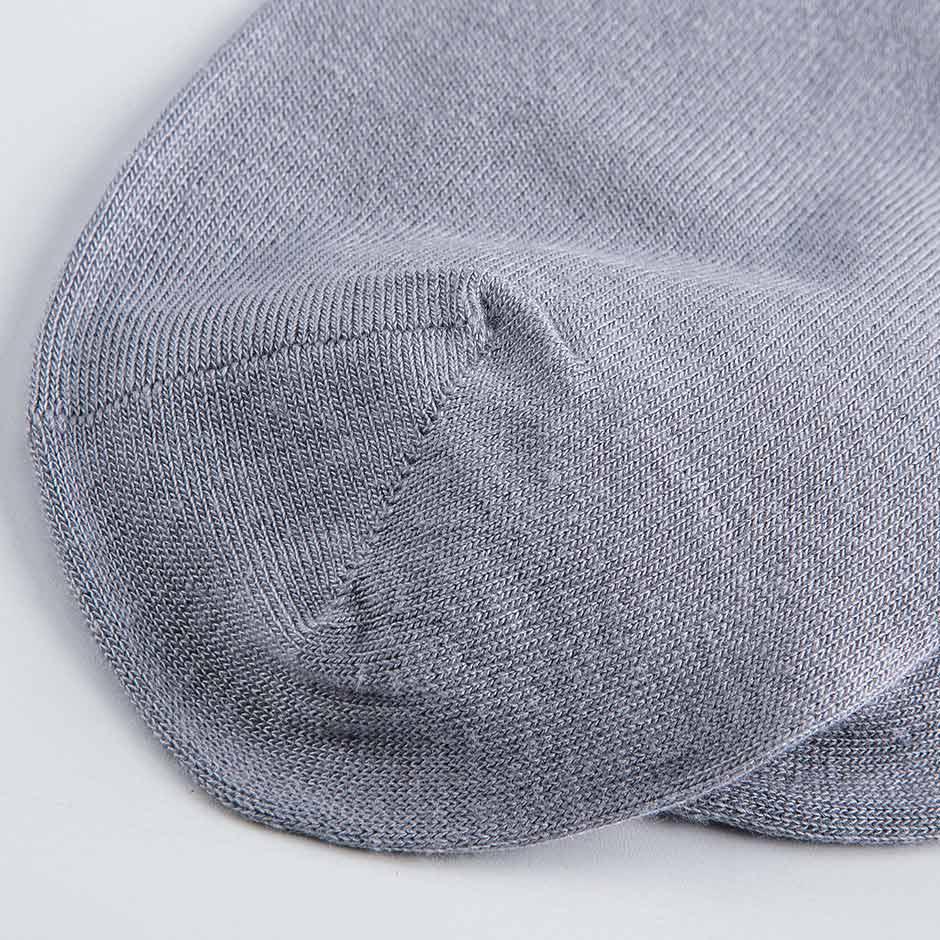 Mesh Knit Skin-friendly Men's Silk Socks