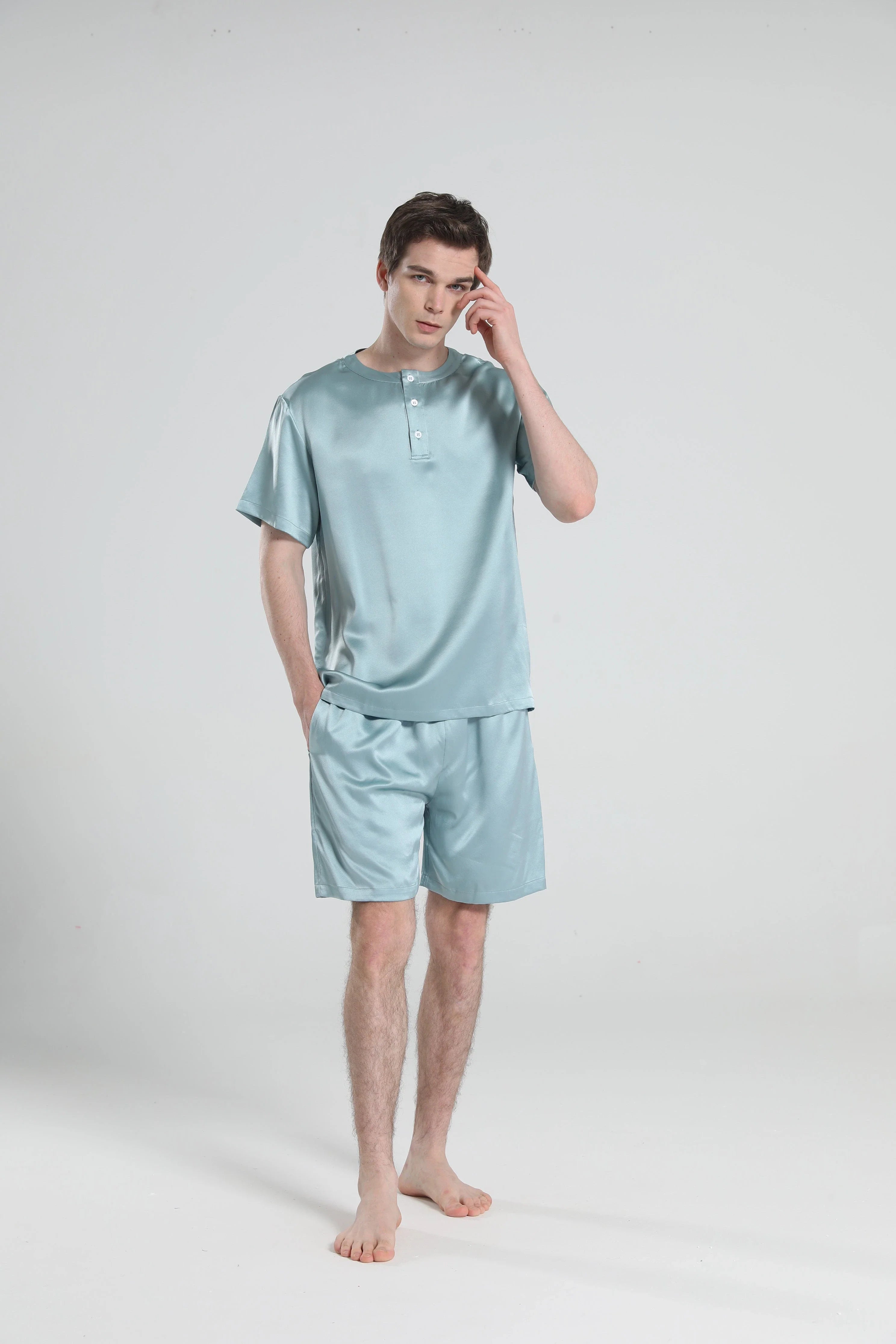 Simple Crew Neck Short Pajamas Set for men