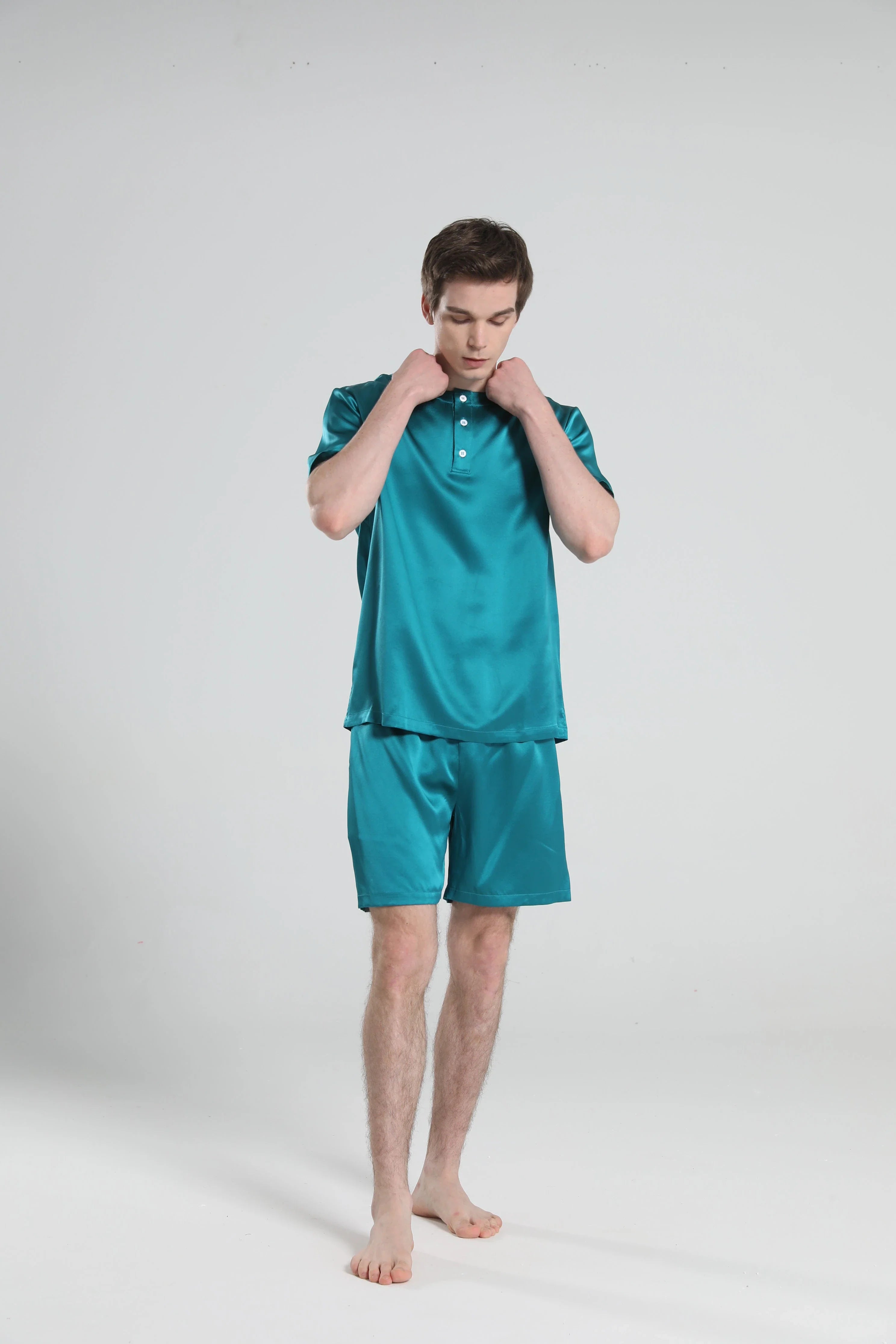 Simple Crew Neck Short Pajamas Set for men