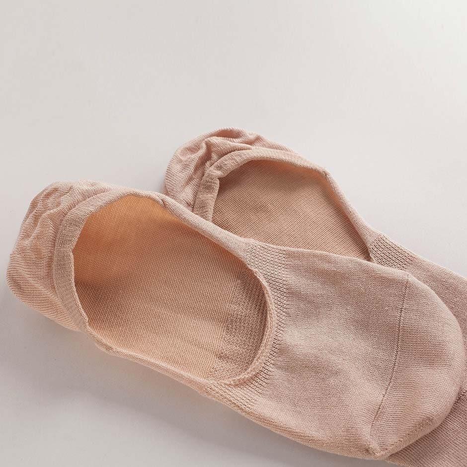 Skin-friendly Women's Silk Invisible Boat Socks